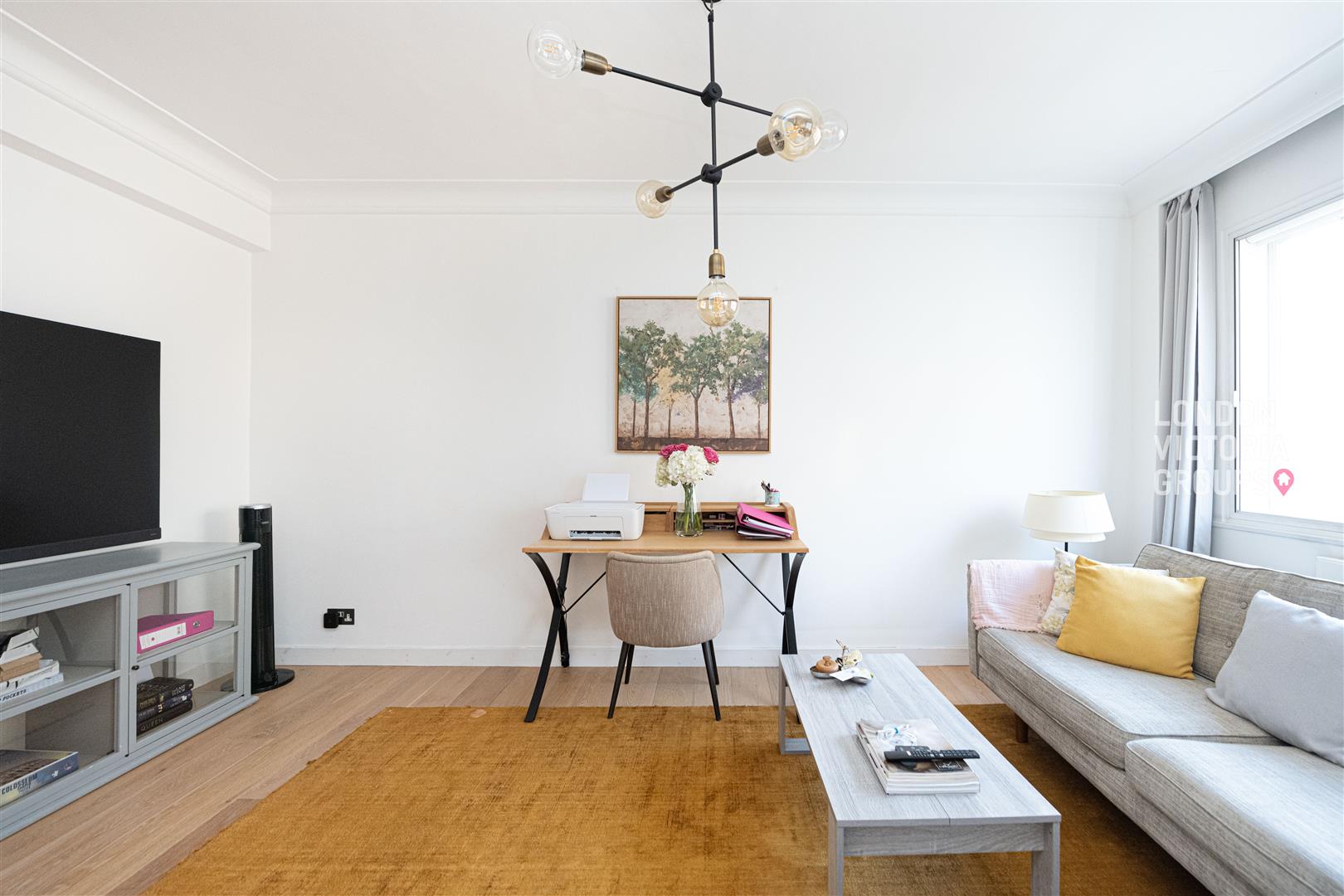 2 bed property in 89 Piccadilly, London